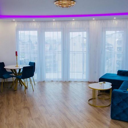 Grand Lux Apartment Добой Экстерьер фото
