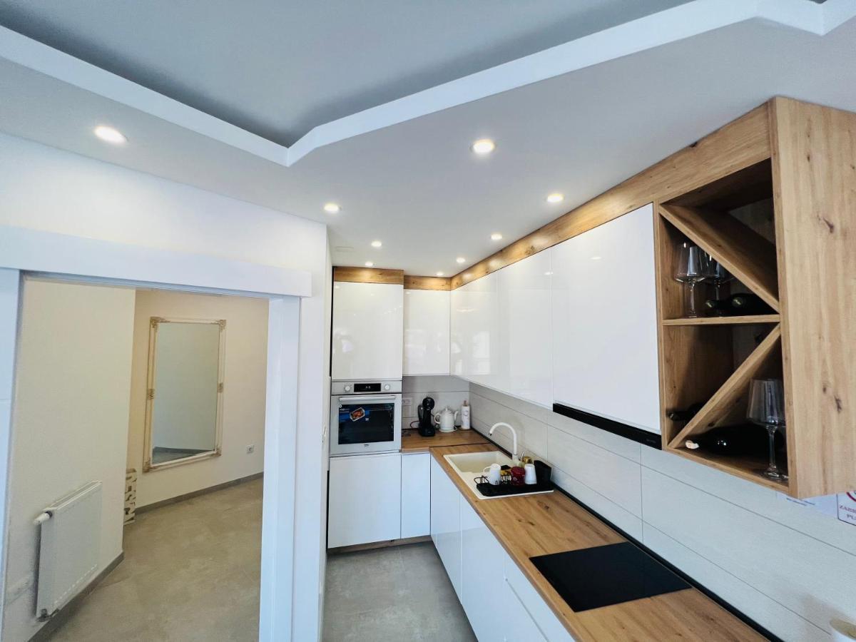 Grand Lux Apartment Добой Экстерьер фото